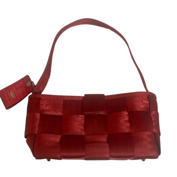 HARVEYS The Original Seatbelt Bag, Red Shoulder Bag